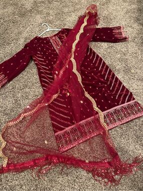 Women bin Saeed velvet salwar suit 2 PCs dress Pakistani dress